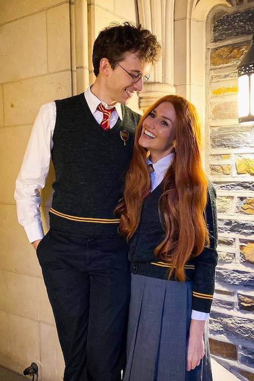 Halloween costumes couples