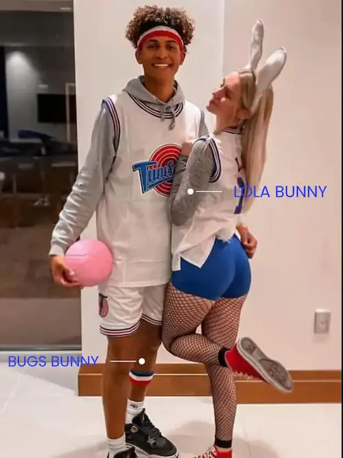 Halloween costumes couples
