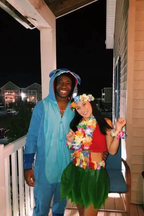 Halloween costumes couples
