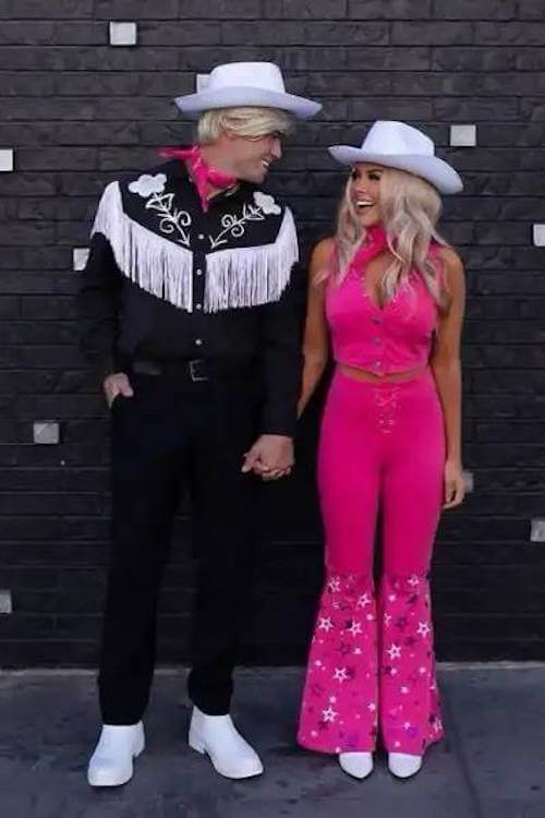 Halloween costumes couples