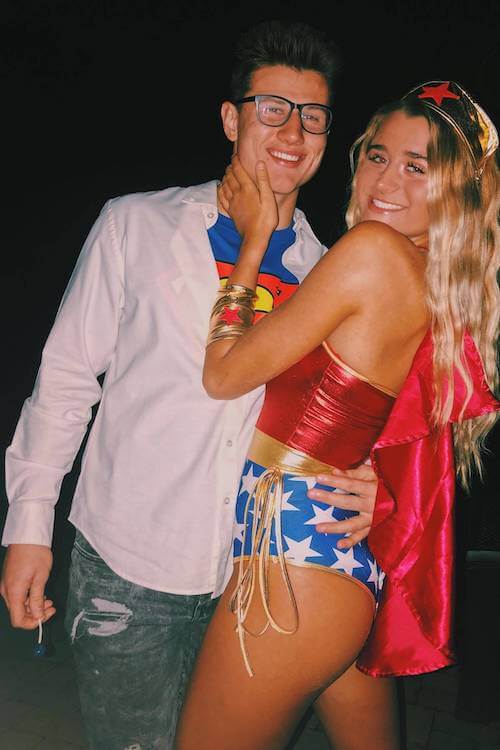 Halloween costumes couples