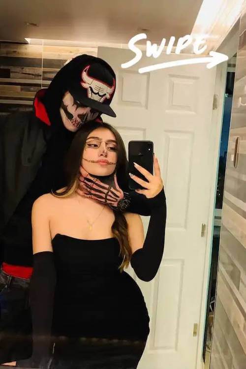 Halloween costumes couples