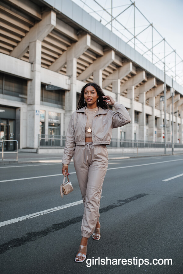 Chic Monochrome Tracksuit Vibes