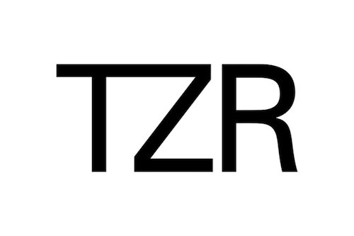 girl shares tips as seen in the zoe report logo