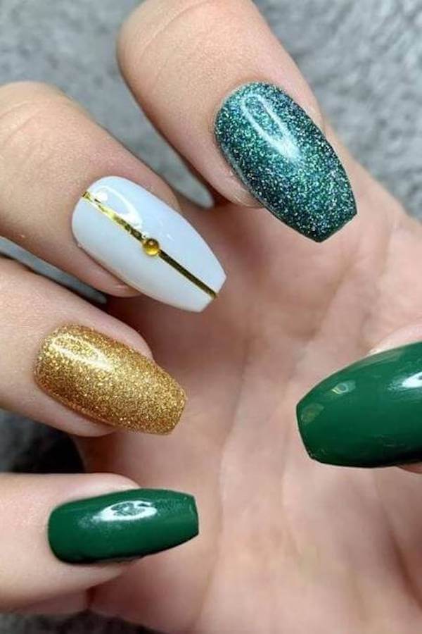 Green Gold And White Holiday Nails