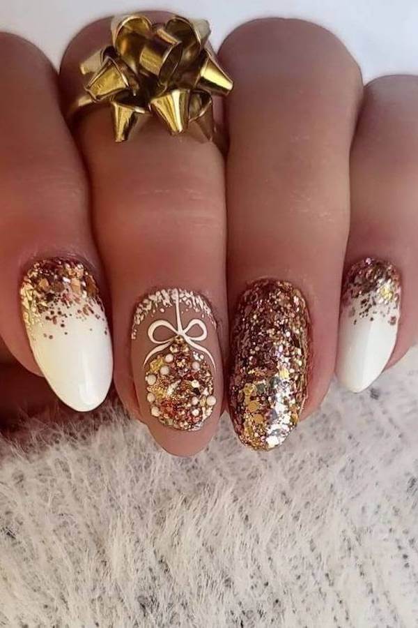Gold Glitter Ornament Holiday Nails