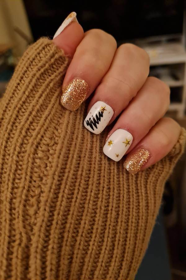 Gold Glitter And White Christmas Tree Nails