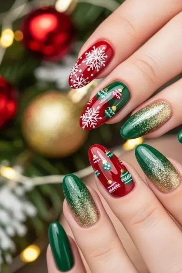 Red And Green Christmas Nails With Gold Glitter