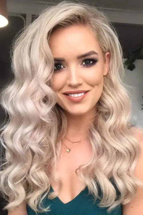 Wavy Graduation Hairstyle For Long Hair