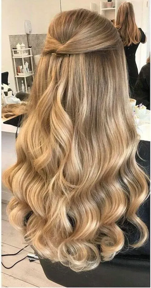 Half-up Half-down graduation hairstyles for long hair