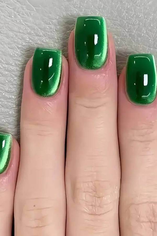 Glossy Green Cat Eye Nails