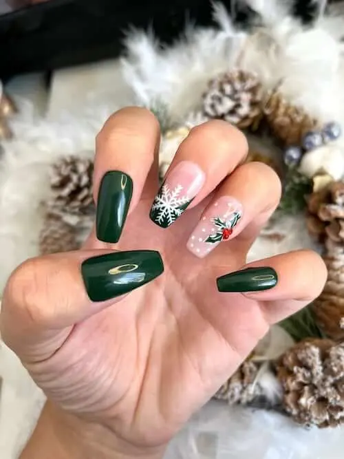 green Christmas nail ideas