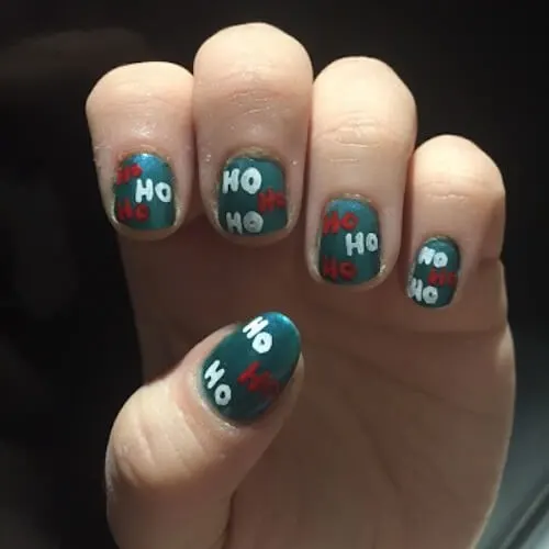 green Christmas nail ideas