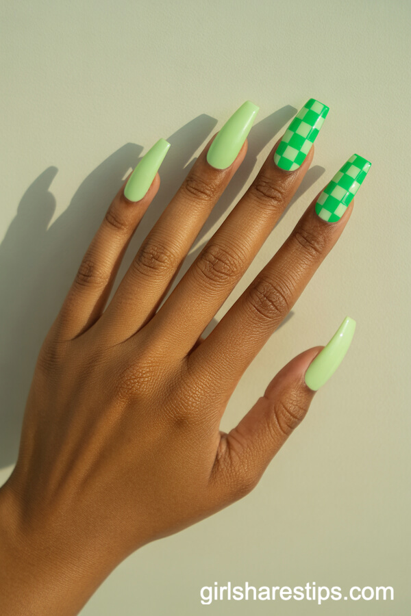 Pastel Green and Checkerboard Coffin Nails