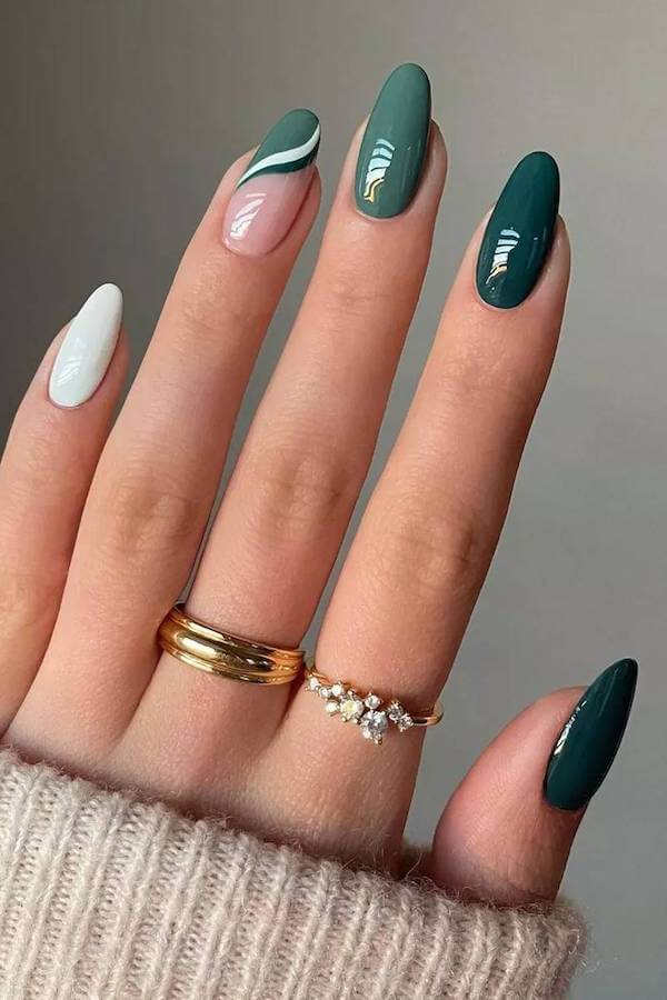 Minimalist Green and White Nails