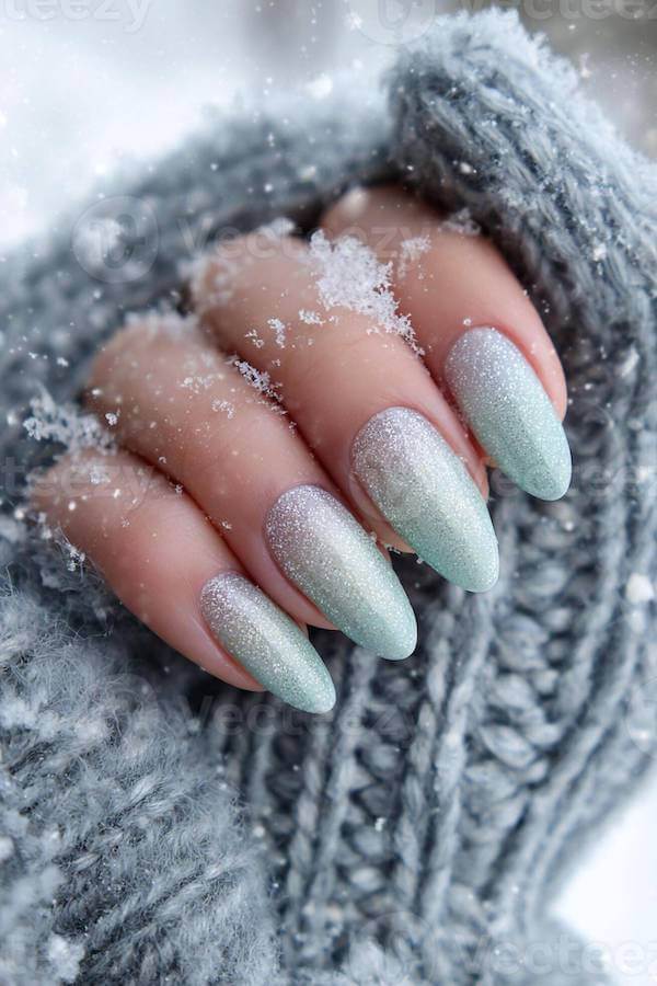 Frosted Green Ombre Winter Nails