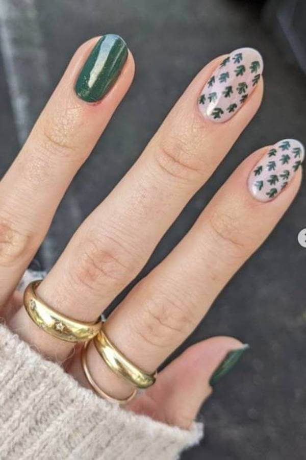 Green Pine Pattern Accent Nails