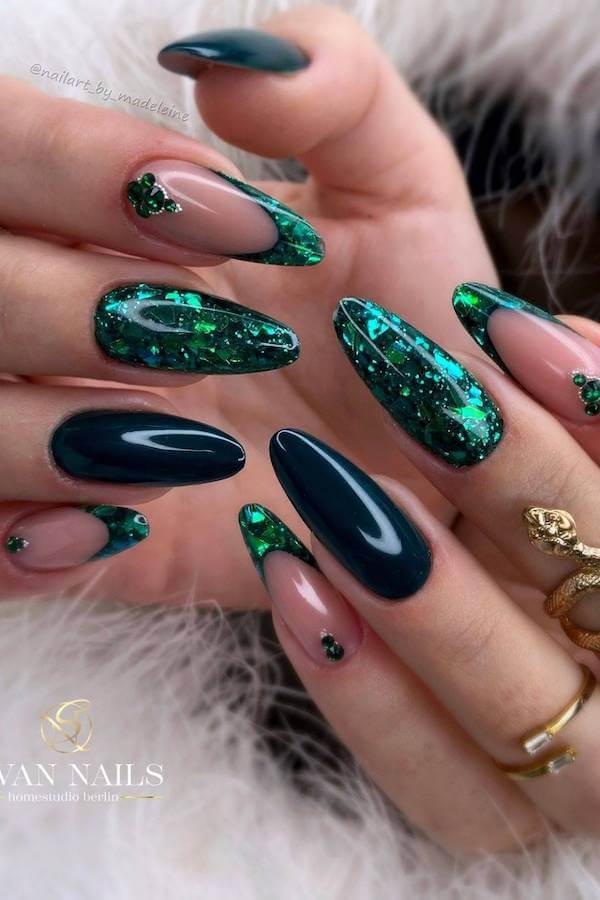 Emerald Green Glitter Winter Nails