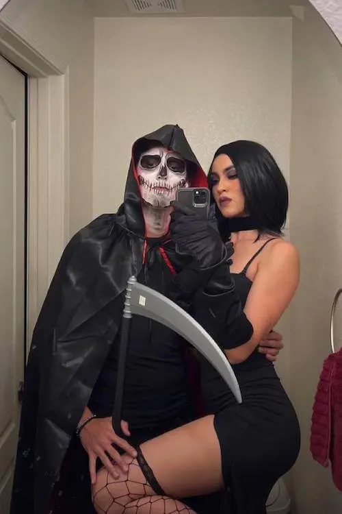 hot cute couples Halloween costumes