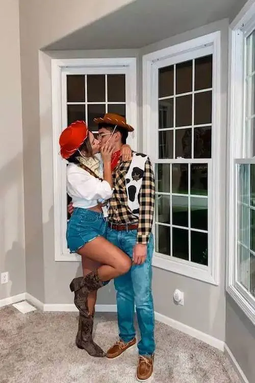 hot cute couples Halloween costumes