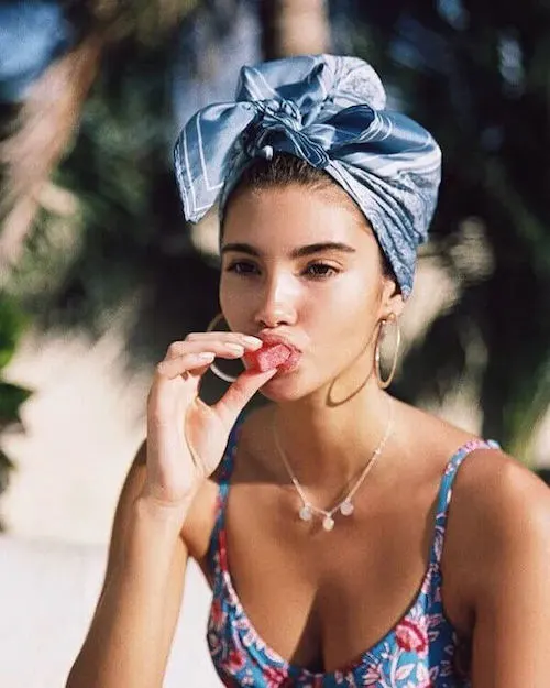 How To Wear A Bandana [2024 Style Guide] As A Shirt, In Your Hair, And
