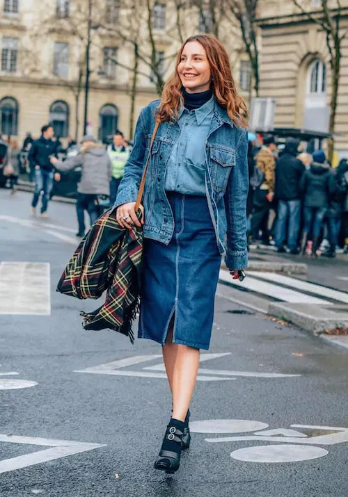 how to wear a denim shirt female