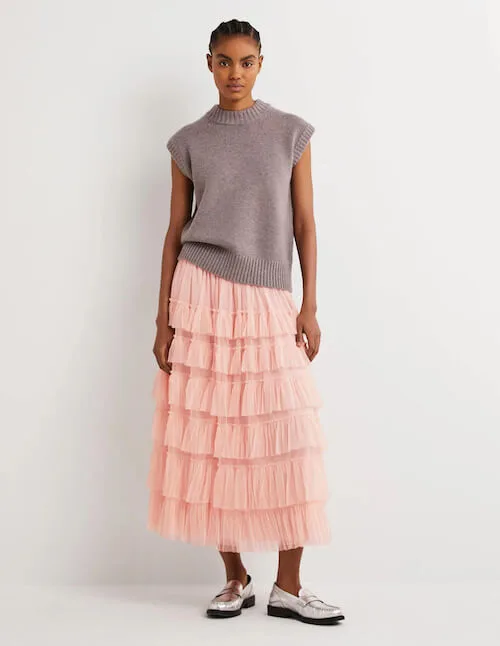 how to wear a tulle skirt