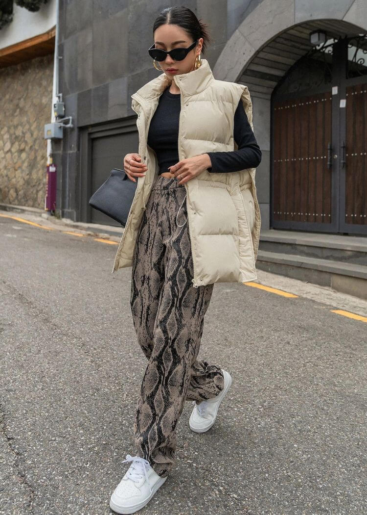 how to wear puffer vest