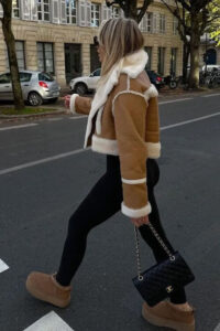 How To Wear UGGs: 80+ Modern Outfits With Classic Mini, Ultra Mini