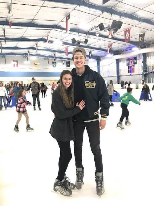 ice skating date outfits