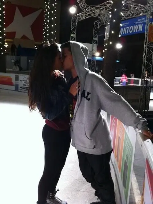 ice skating date outfits