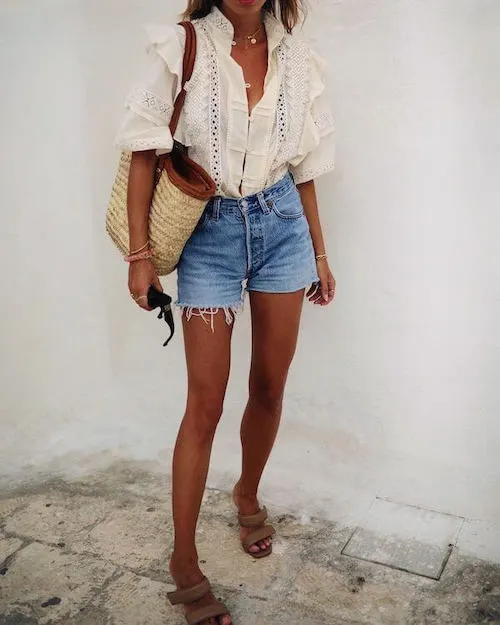 jean shorts outfit