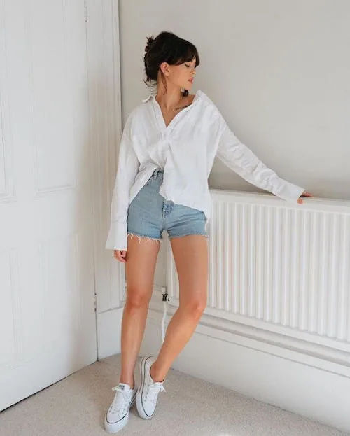 jean shorts outfit