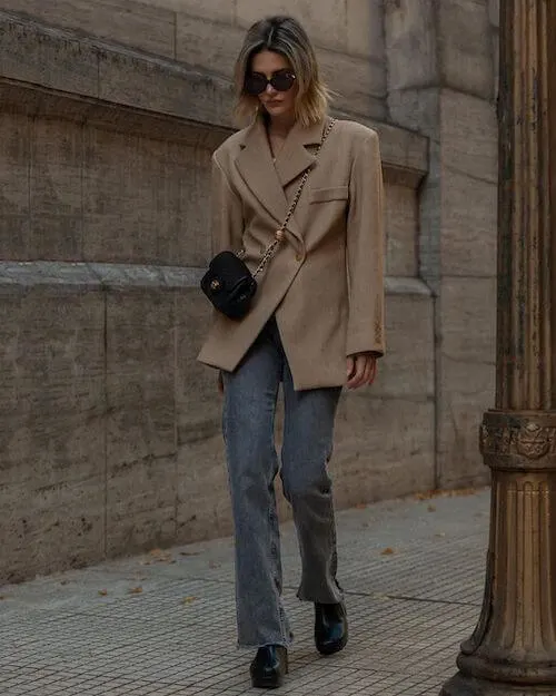 jeans and blazer outfit