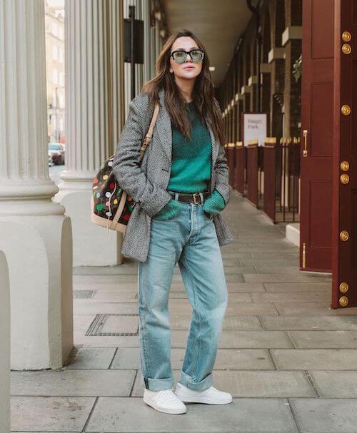 jeans and blazer outfit