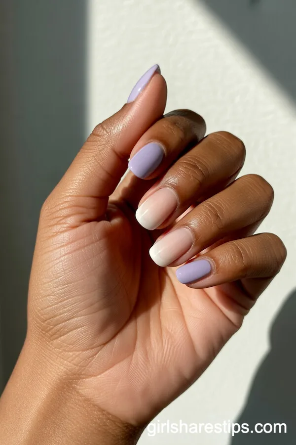 Rounded Gradient Nails from Light Purple to White