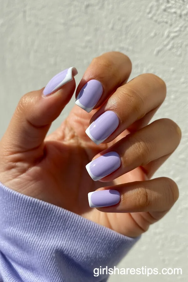 Short Coffin Pastel Purple Nails with White Outline French Tips
