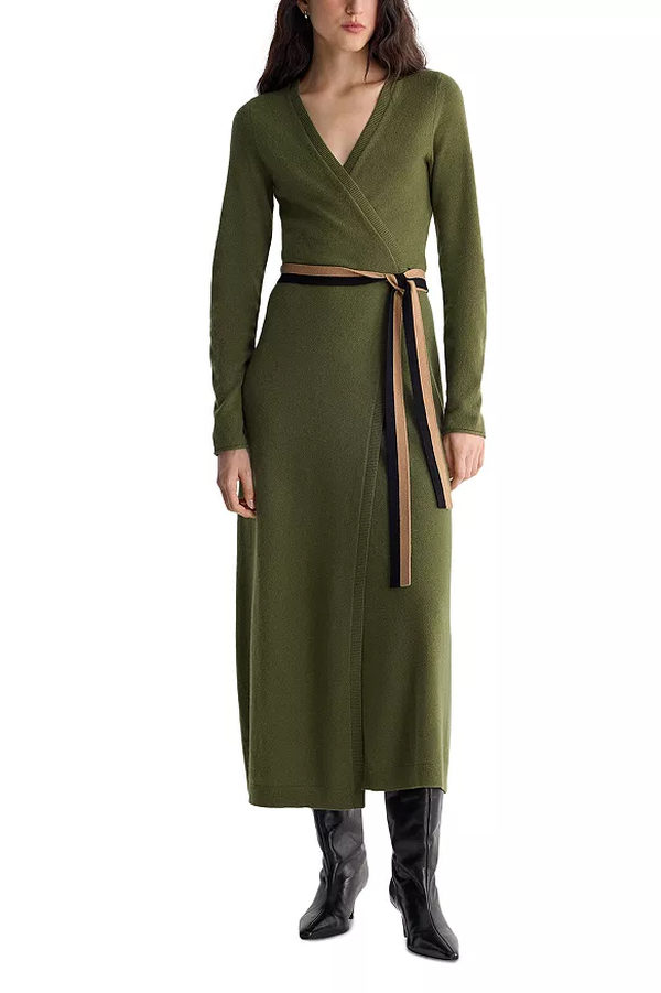 luxury designer dinner outfit
