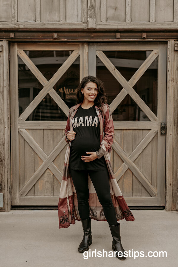 Sheer Duster over Mama Tee & Leggings