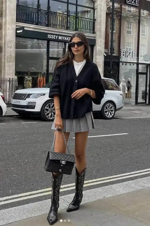 mini skirt outfit