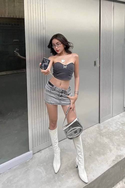 mini skirt outfit