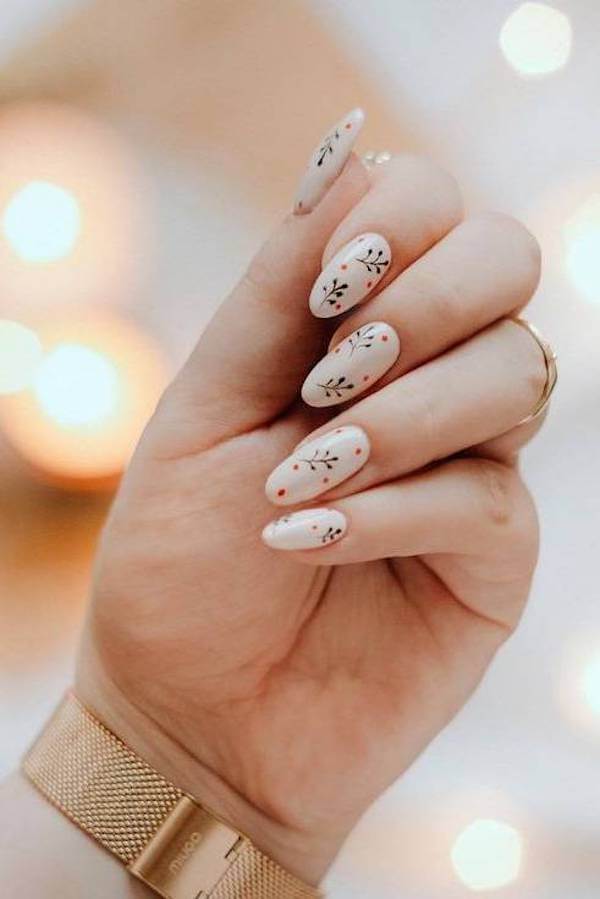 Simple Holly Branch Christmas Nails