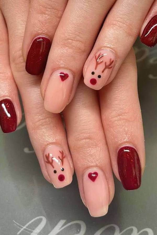Red and Nude Minimalist Reindeer Nails