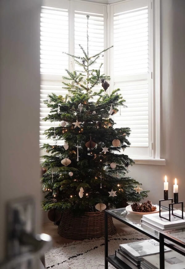 Scandinavian Inspired Christmas Tree
