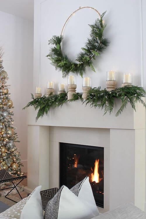 minimalist christmas decor on a budget