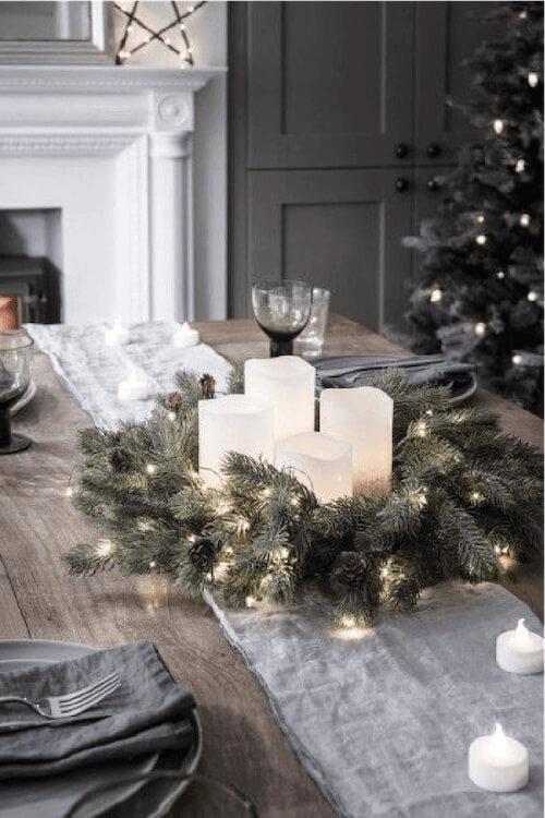 minimalist christmas decor on a budget