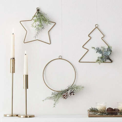 minimalist christmas decor on a budget