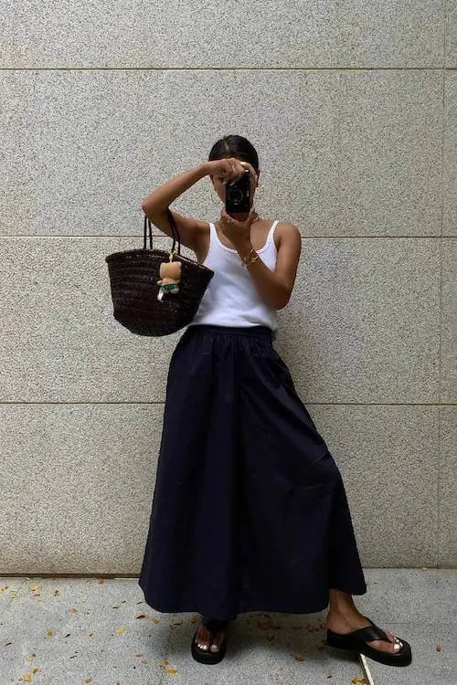minimalist summer outfit