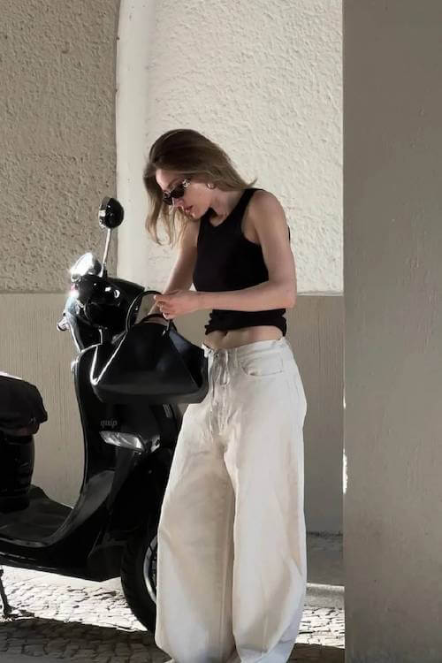 minimalist summer outfit