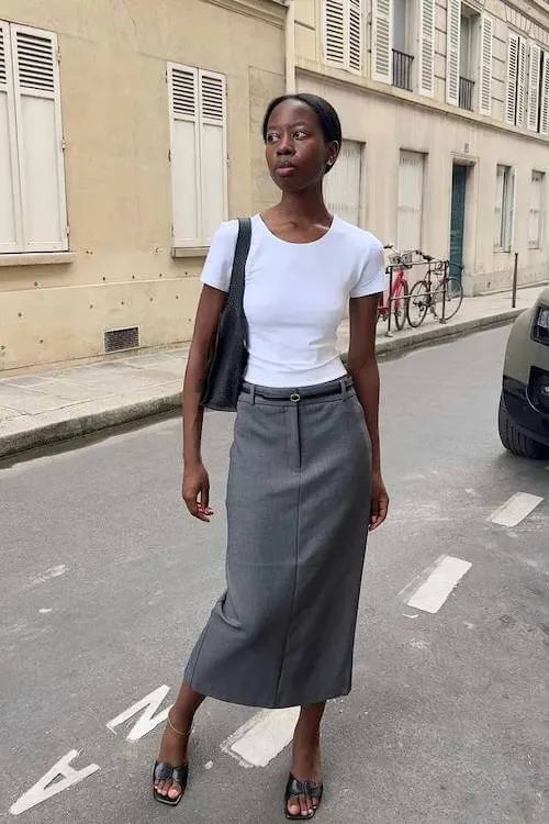 minimalist summer outfit